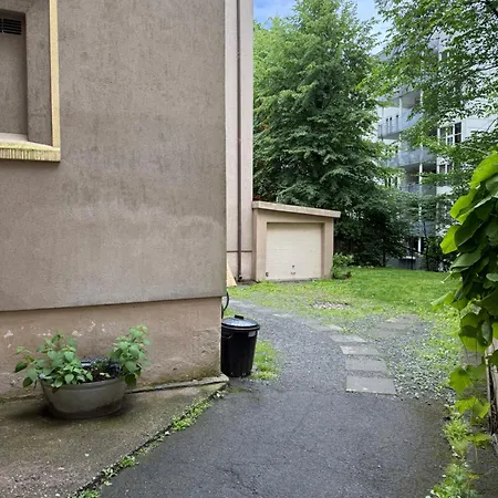 57 Hideaway - At Old Town 57sqm Centre Apartmán *