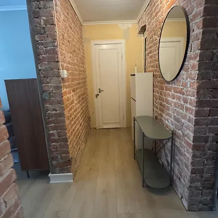 57 Hideaway - At Old Town 57sqm Centre *