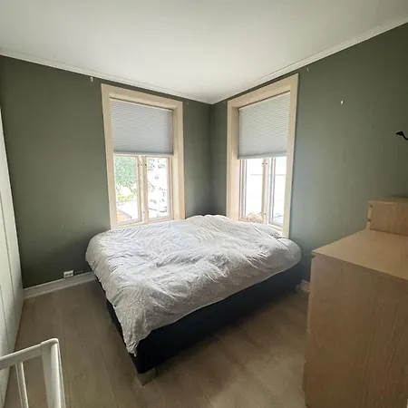 57 Hideaway - At Old Town 57sqm Centre *