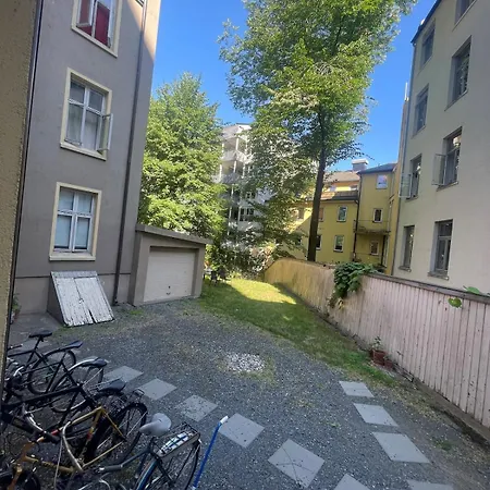 Apartment 57 Hideaway - At Old Town 57sqm Centre